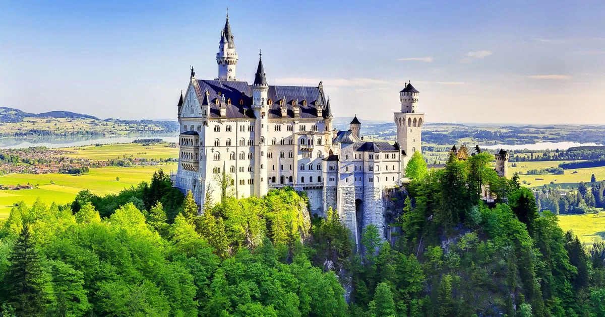 Depuis Munich : Excursion d'une journée aux châteaux de Neuschwanstein et Linderhof